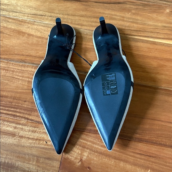 H&M Pointed Slingbacks - Picture 5 of 5